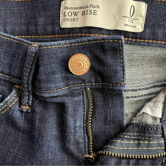 Abercrombie Fitch Low rise cuffed denim jean shorts dark Wash stretch women 0 25 - Picture 9 of 12